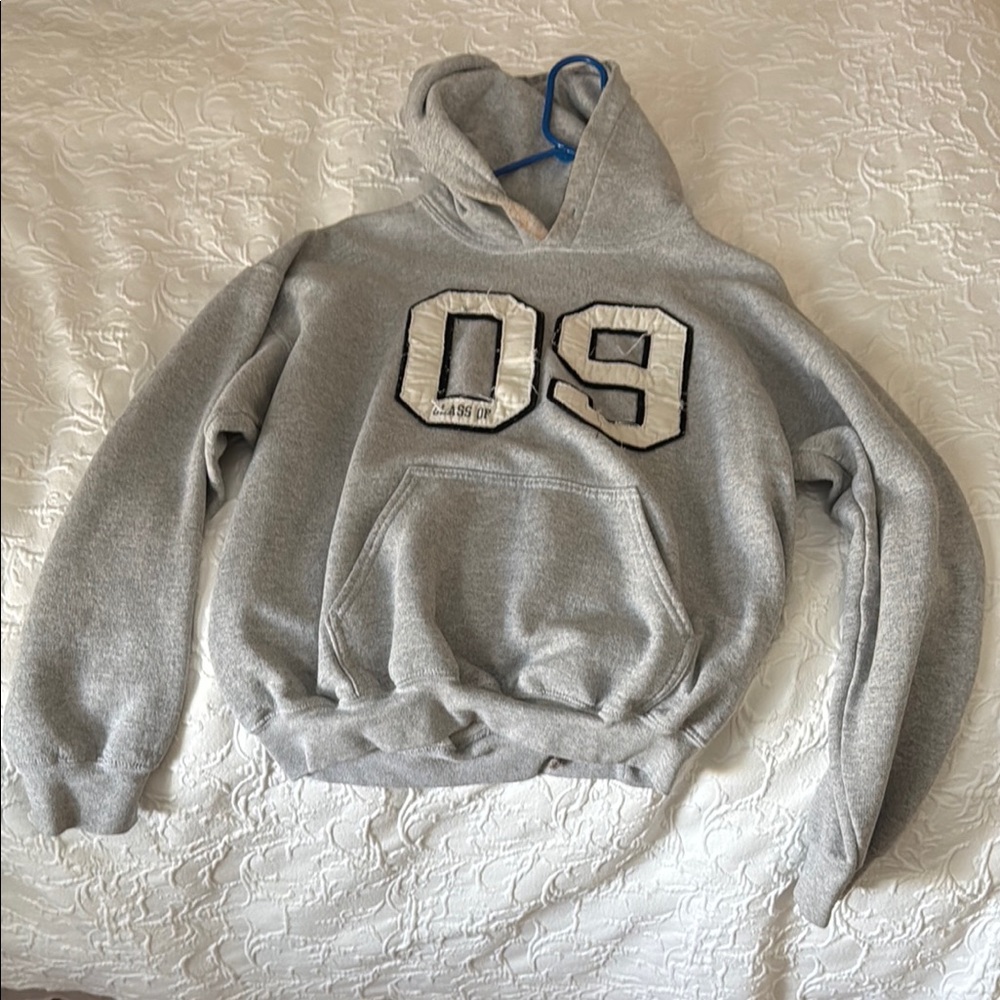 Gray Hoodie with '09' Design